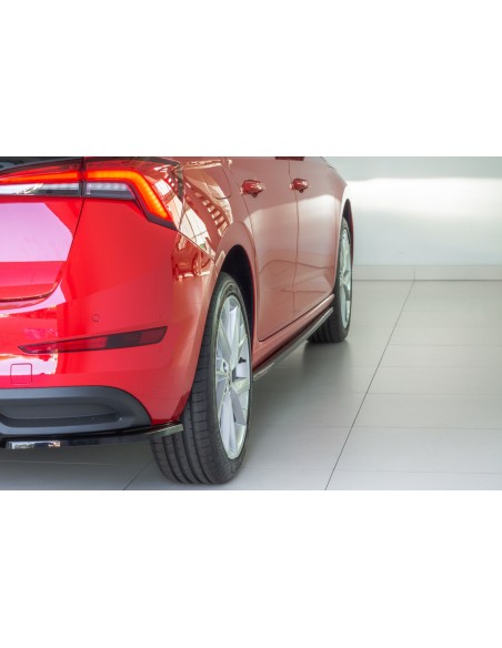 Faldones laterales Skoda Scala