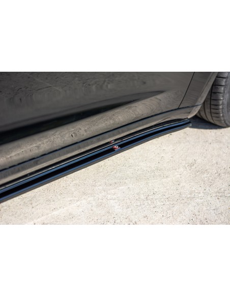 Faldones laterales V.1 Tesla Model 3
