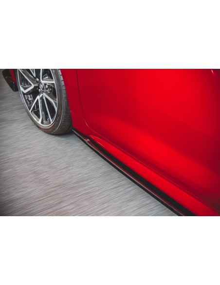 Faldones laterales Toyota Corolla XII Hatchback