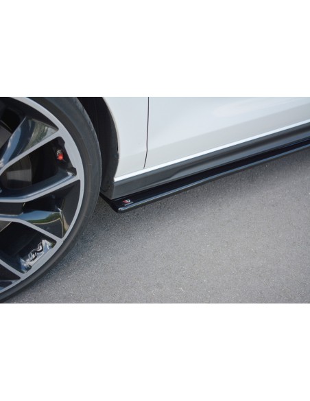 Faldones laterales V.1 Hyundai i30N Mk3 Hatchback/Fastback (Incluido Facelift) Faldones laterales V.1 Hyundai i30N Mk3 Hatchback/Fastback (Incluido Facelift)