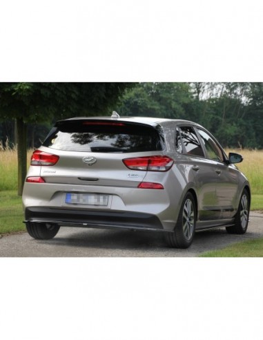 Lip trasero central Hyundai i30 Mk3 Hatchback (Sin barras verticales)