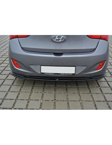 Lip trasero central Hyundai i30 Mk2