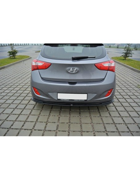 Lip trasero central Hyundai i30 Mk2