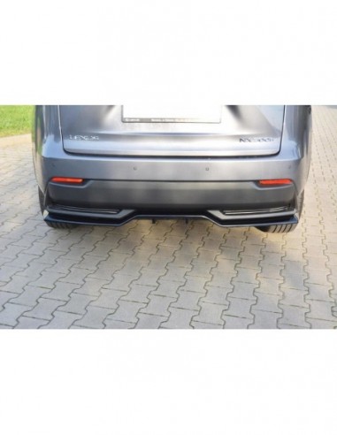 Lip trasero central Lexus NX H Mk1 (con barras verticales)