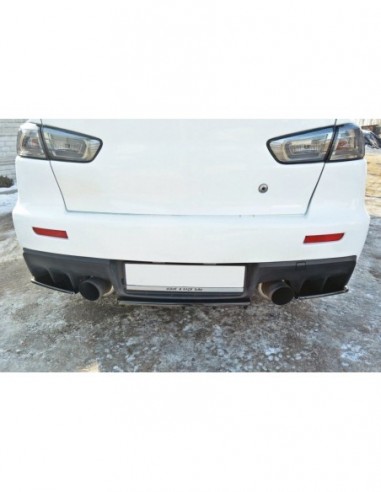 Lip trasero central Mitsubishi Lancer Evo X (con barras verticales)