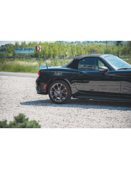 Lips traseros laterales Abarth 124 Spider