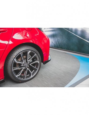 Lips traseros laterales Toyota Corolla XII Hatchback