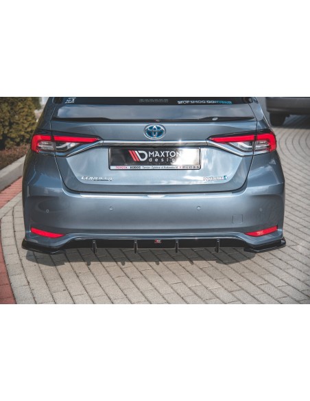 Lips traseros laterales Toyota Corolla XII Sedan