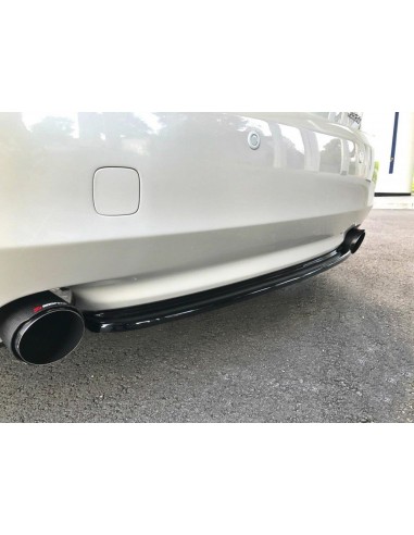 Lip trasero central Lexus GS 300 Mk3 (Facelift)(Sin barras verticales)