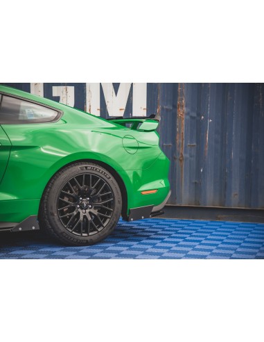 Lips traseros laterales Ford Mustang GT Mk6 (Facelift)(Con flaps)