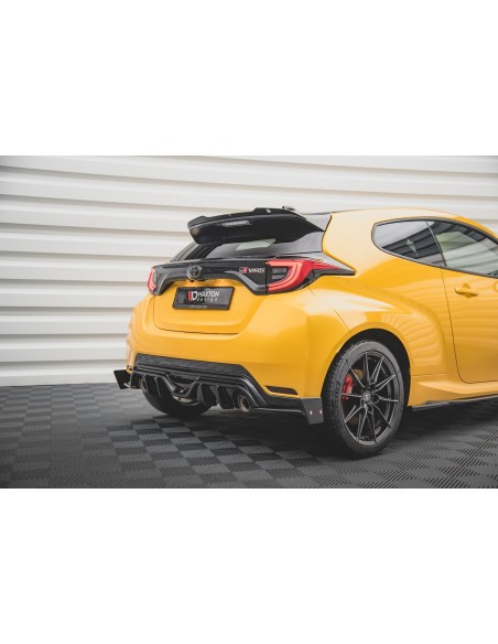 Lips traseros laterales V.4 Toyota Yaris GR (Con flaps)