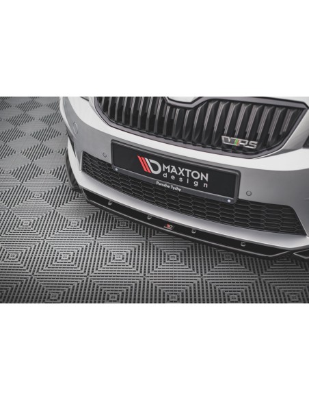 Lip delantero V.4 Skoda Octavia RS Mk3