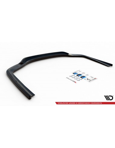 Lip trasero central BMW Serie 7 G11 (Con pack M)(Con barras verticales)