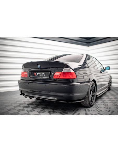 Lip trasero central BMW Serie 3 E46 Coupé (Con pack M)(Con barras verticales)