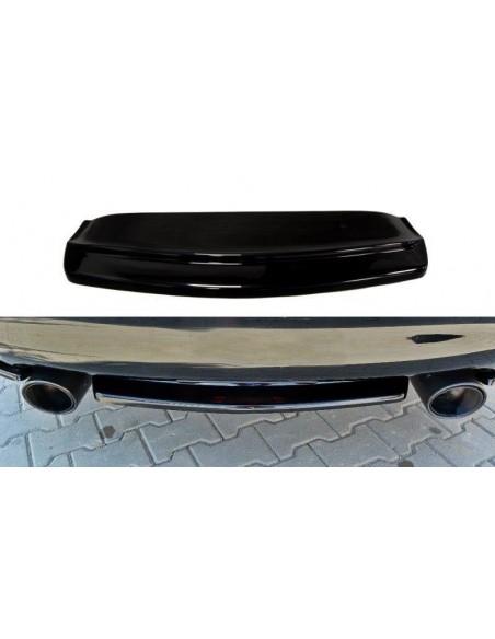 Lip trasero central Infiniti QX70