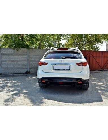 Lip trasero central Infiniti QX70