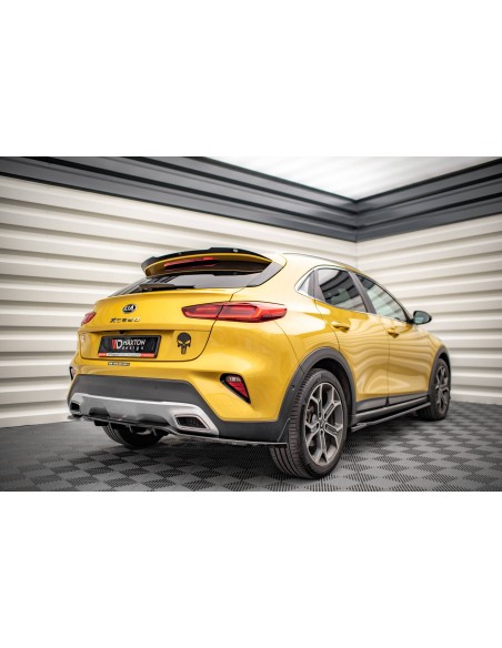 Lip trasero central Kia X-Cee'd