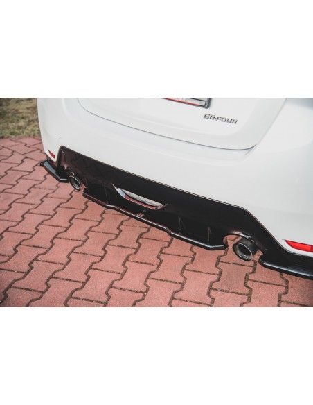 Lip trasero central Toyota Yaris GR