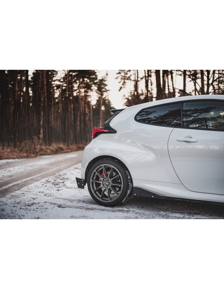 Lips traseros laterales V.2 Toyota Yaris GR (Con flaps)