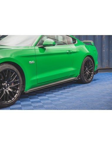 Faldones laterales Ford Mustang GT Mk6 (Facelift)(Con flaps)
