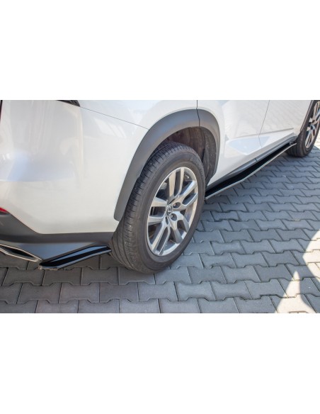 Lips traseros laterales Lexus NX Mk1 (Facelift)