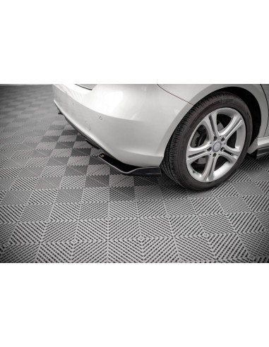 Lips traseros laterales V.1 Mercedes-Benz Clase A W176