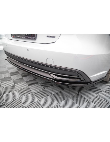 Lip trasero central Audi A7 C8