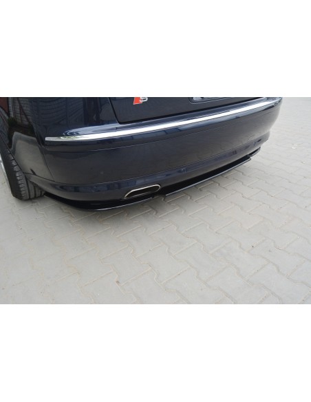 Lip trasero central Audi S8 D3 (sin barras verticales)