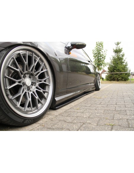Faldones laterales Mercedes-Benz CL 500 C216 (AMG Line) Faldones laterales Mercedes-Benz CL 500 C216 (AMG Line)