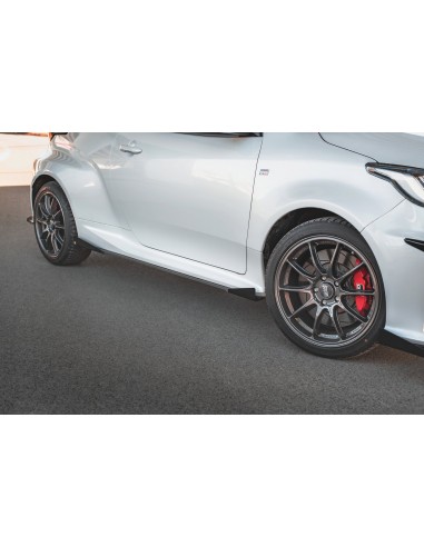 Faldones laterales Racing Durability Toyota Yaris GR (Con flaps)
