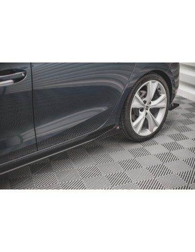 Faldones laterales Street Pro Seat Leon FR Mk4 (Con flaps)