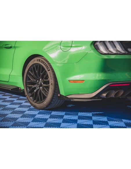 Lips traseros laterales Street Pro V.1 Ford Mustang GT Mk6 (Facelift)(Con flaps) Lips traseros laterales Street Pro V.1 Ford Mustang GT Mk6 (Facelift)(Con flaps)